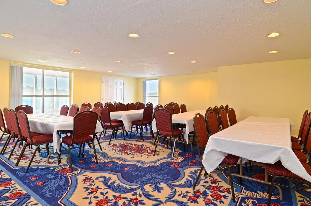 Stayapt Suites Alexandria-Fort Belvoir Business photo